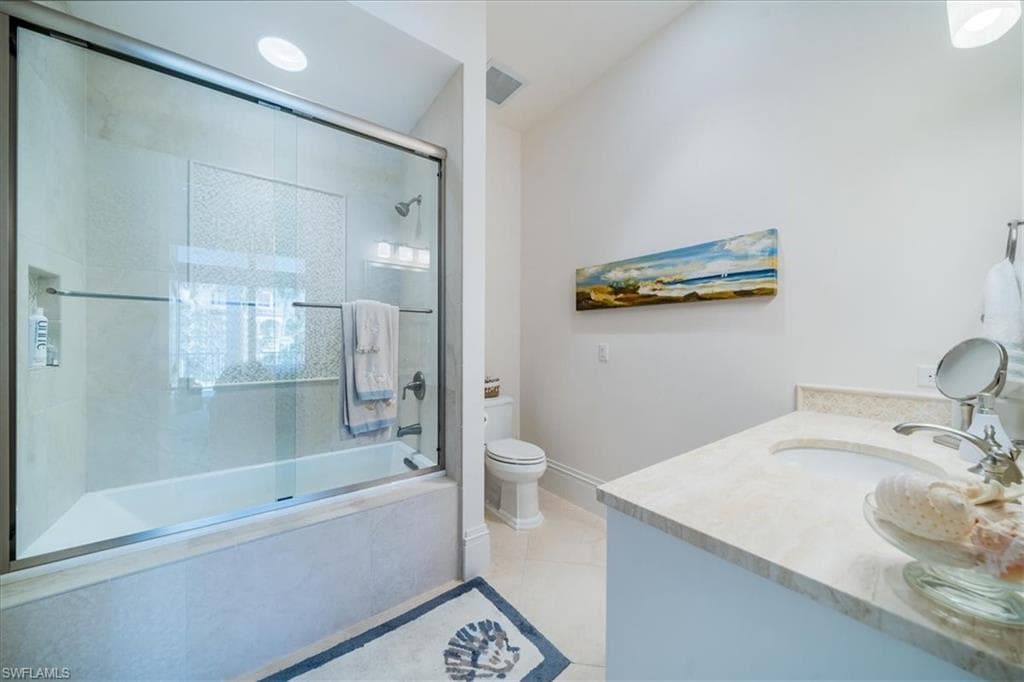 40 32nd Ave S, Naples, FL 34102-26