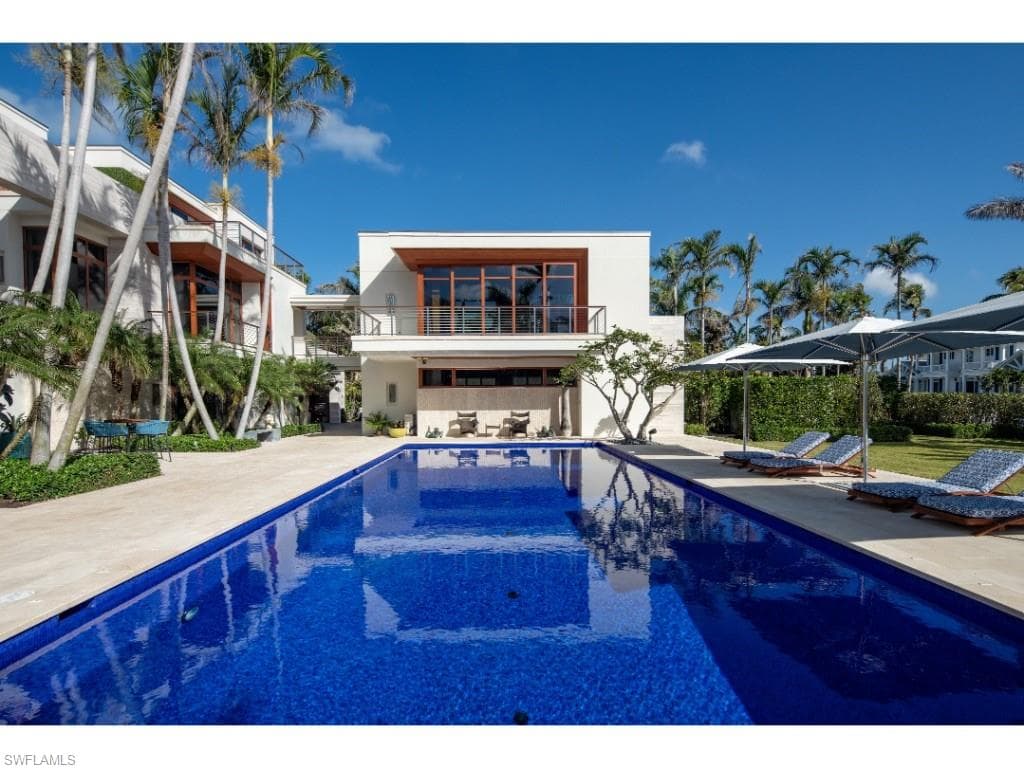 25 16th Ave S, Naples, FL 34102-13