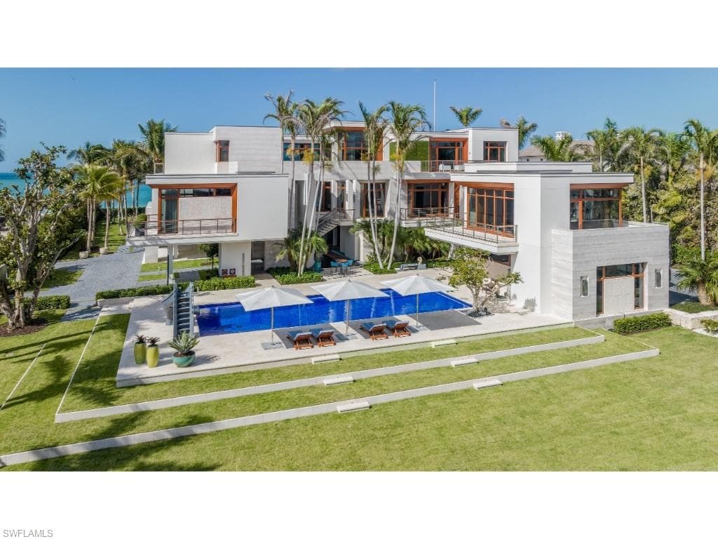 25 16th Ave S, Naples, FL 34102-3