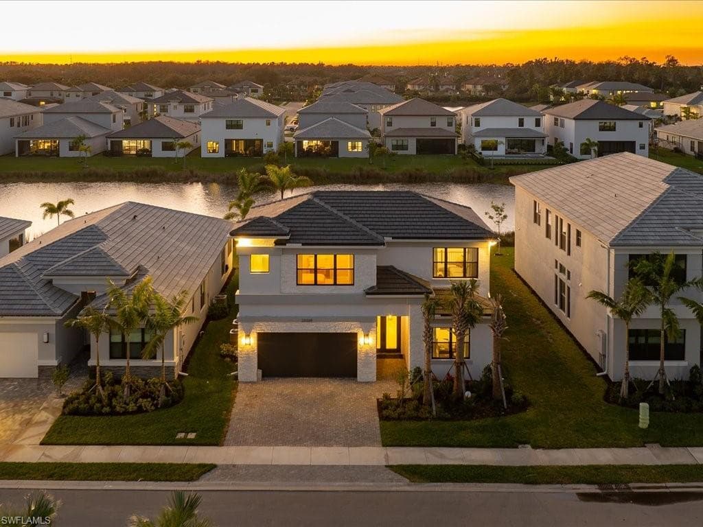 20309 Fair Oak Ln, Estero, FL 33928-33