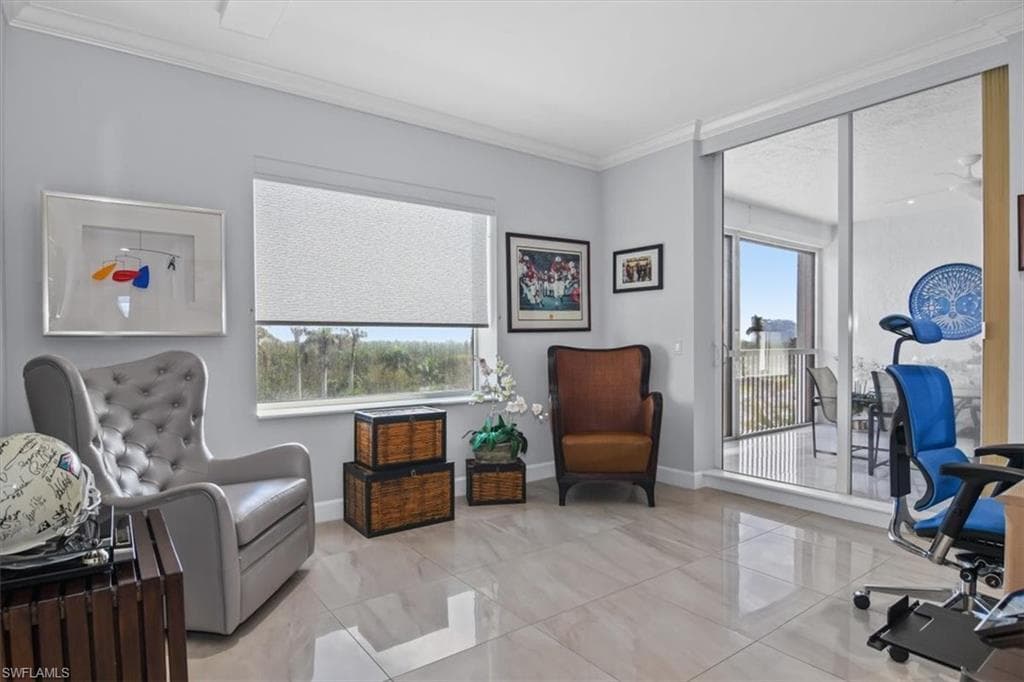 8473 Bay Colony Dr 403, Naples, FL 34108-20