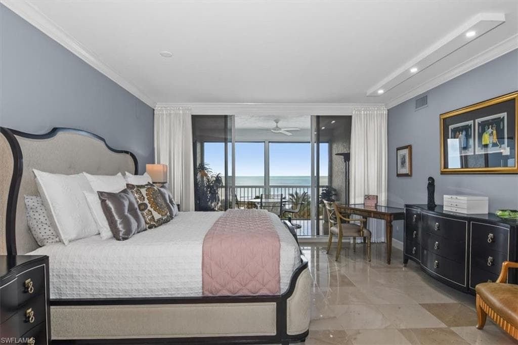 8473 Bay Colony Dr 403, Naples, FL 34108-21