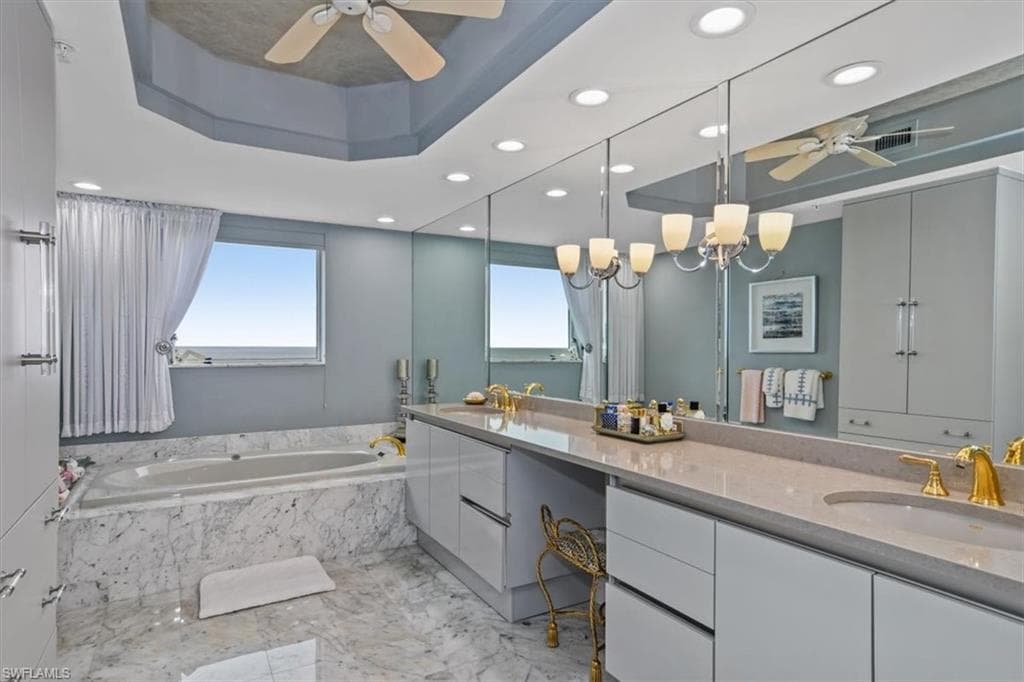 8473 Bay Colony Dr 403, Naples, FL 34108-23