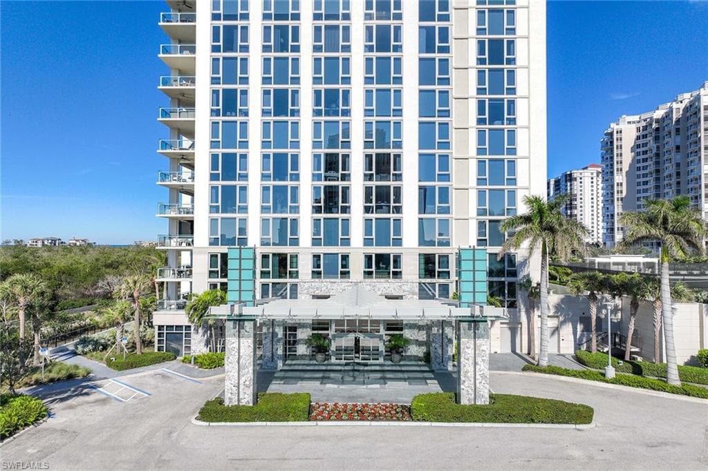 6897 Grenadier Blvd Ph-3, Naples, FL 34108-3