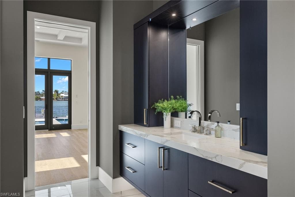 2188 Kingfish Rd, Naples, FL 34102-21