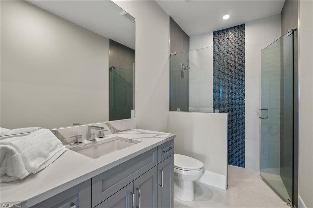 2188 Kingfish Rd, Naples, FL 34102-29