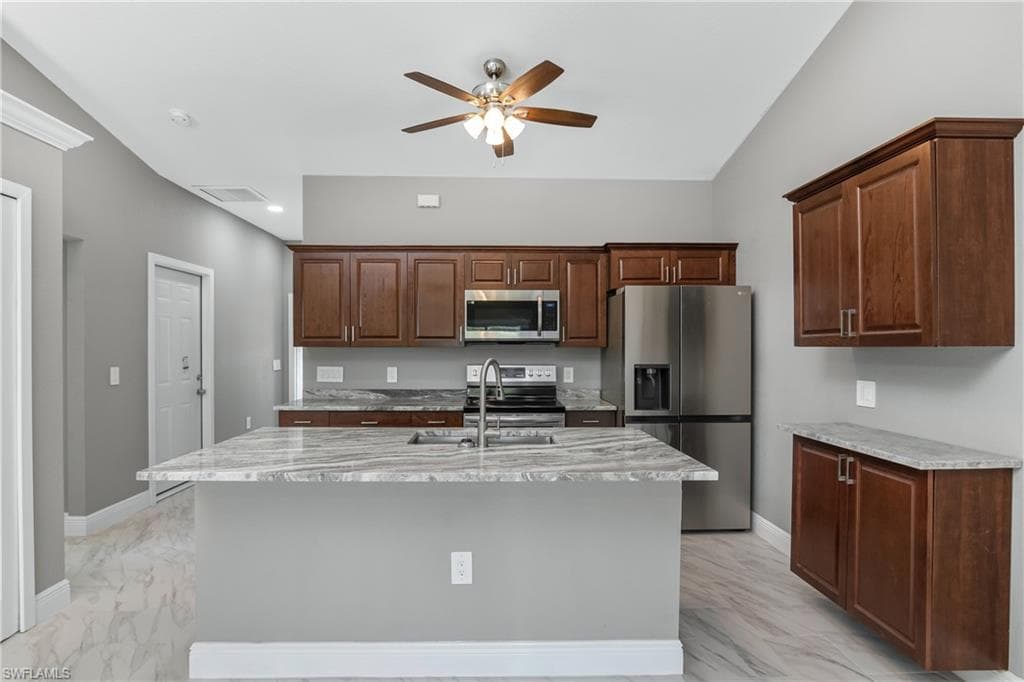 113-115 Gilbert Ave S, Lehigh Acres, FL 33973-2