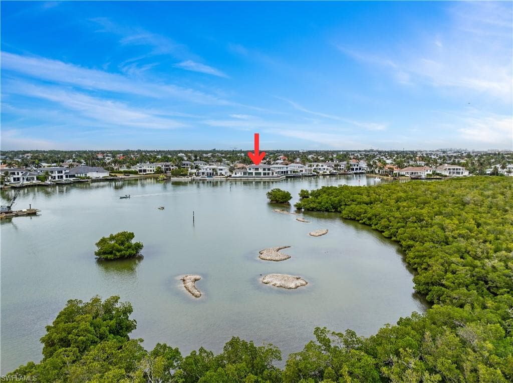 2375 Snook Dr, Naples, FL 34102-10