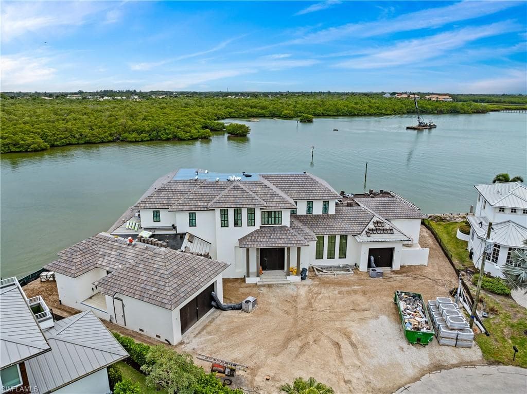 2375 Snook Dr, Naples, FL 34102-3