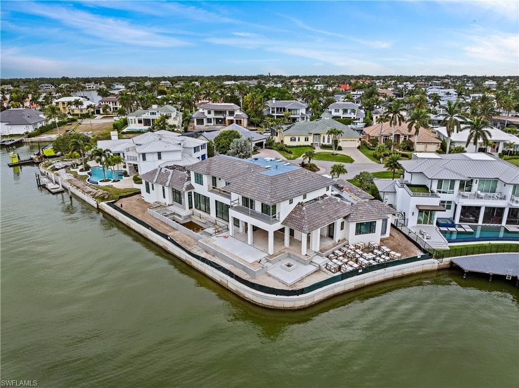 2375 Snook Dr, Naples, FL 34102-7