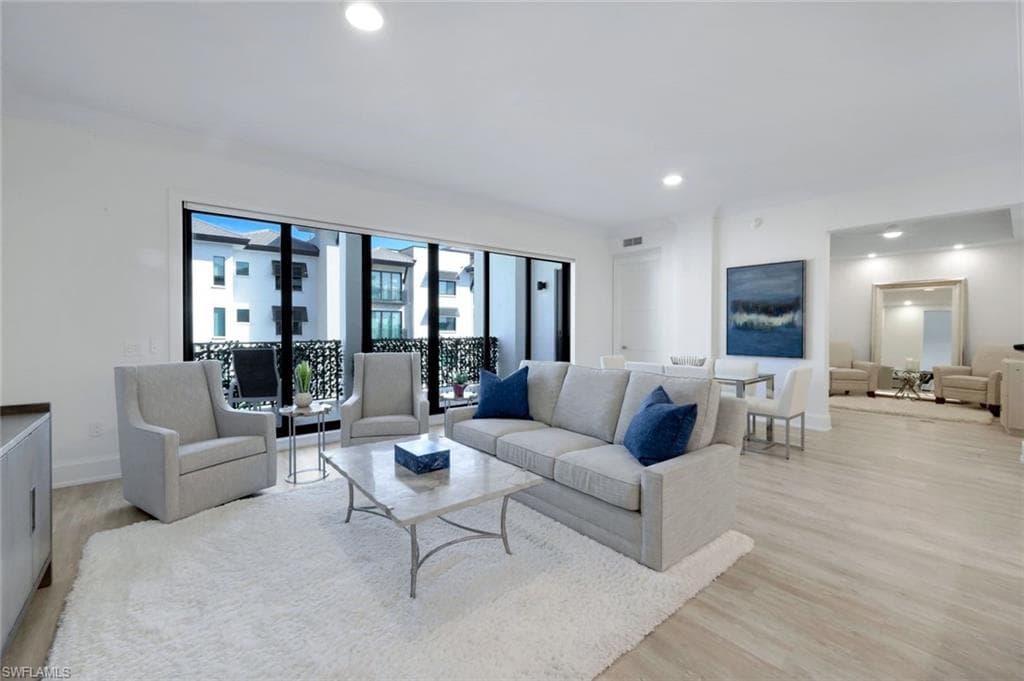 Virtual Tour