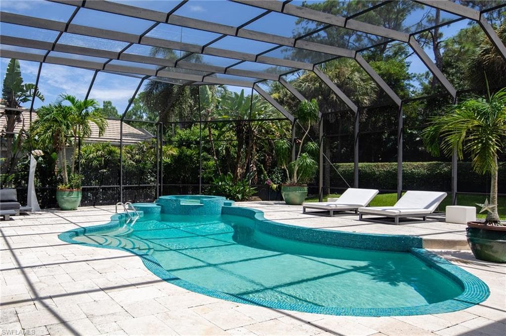 1331 Little Blue Heron Ct, Naples, FL 34108-34