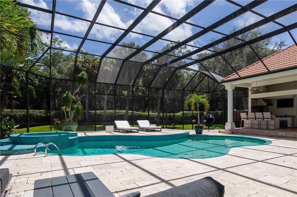 1331 Little Blue Heron Ct, Naples, FL 34108-38