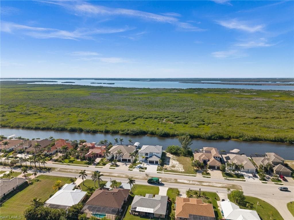 3512 Surfside Blvd, Cape Coral, FL 33914-17