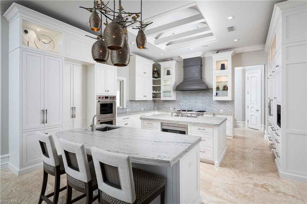 2145 Canna Way, Naples, FL 34105-13