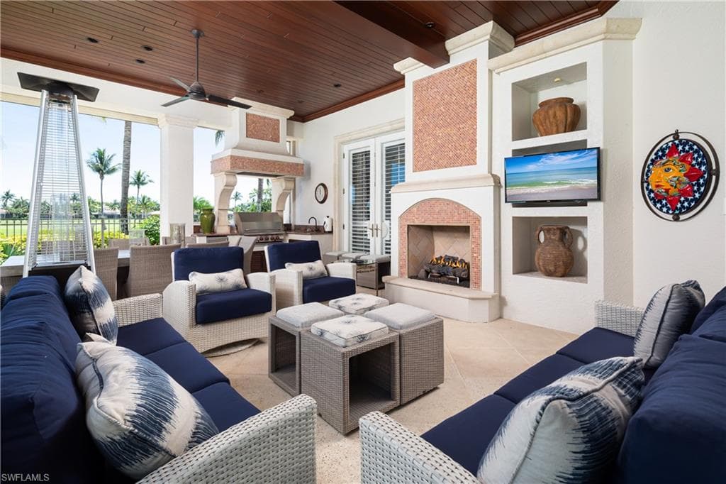 2145 Canna Way, Naples, FL 34105-16