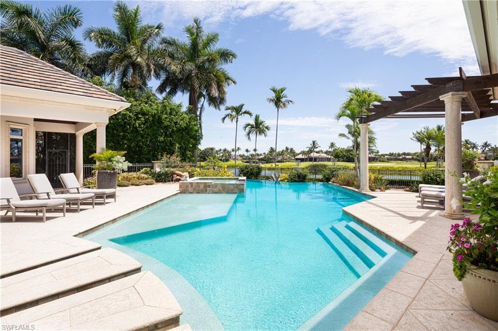 2145 Canna Way, Naples, FL 34105-17