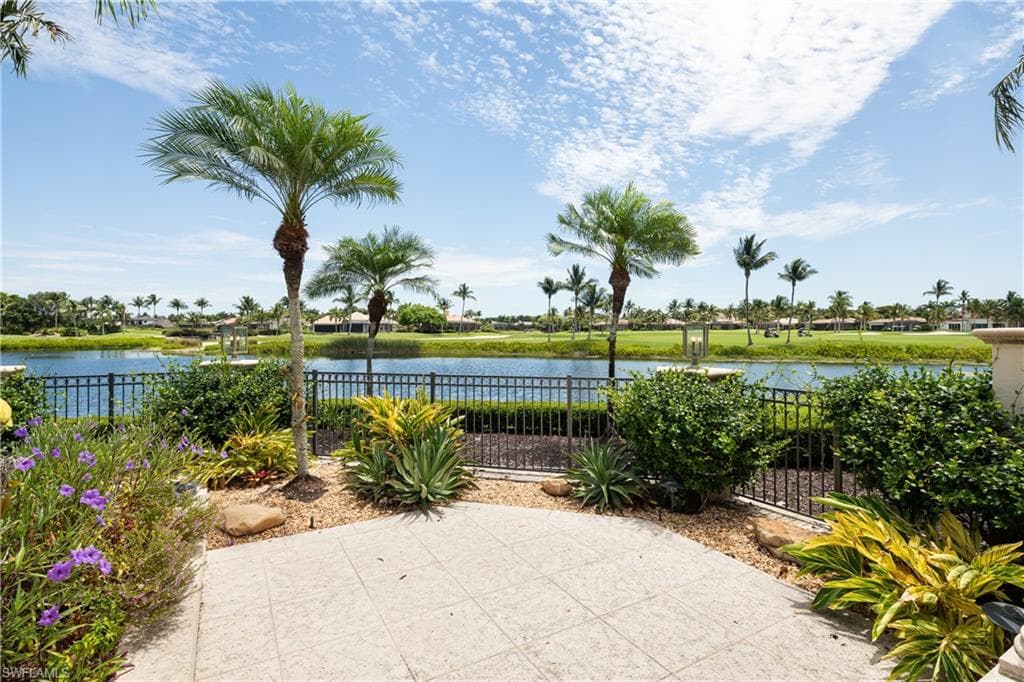 2145 Canna Way, Naples, FL 34105-23