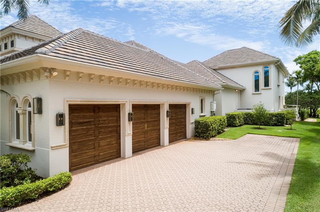 2145 Canna Way, Naples, FL 34105-37