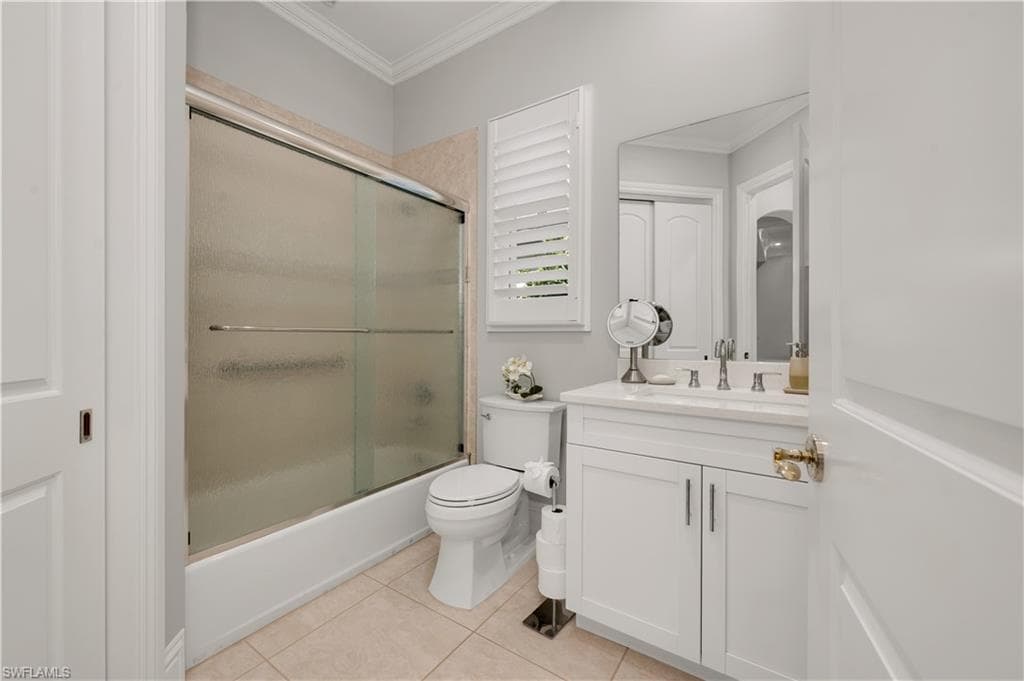 8800 Muirfield Dr, Naples, FL 34109-13