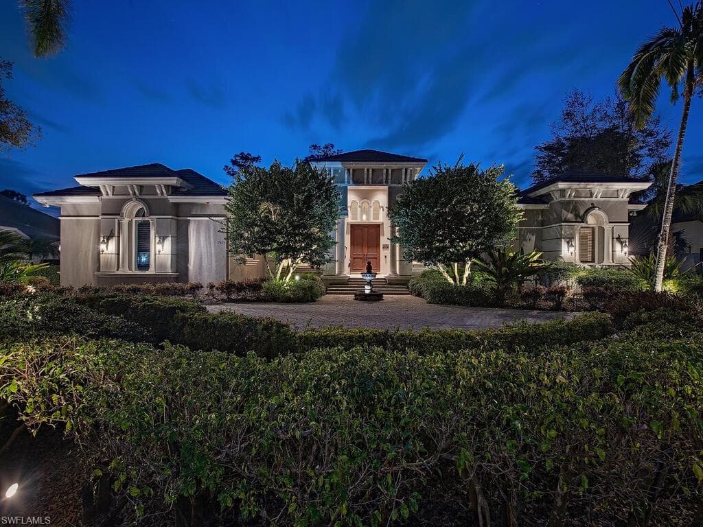 2625 Bulrush Ln, Naples, FL 34105-19