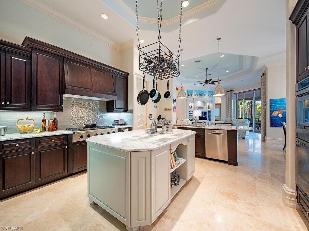 2625 Bulrush Ln, Naples, FL 34105-6