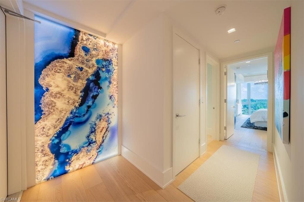 6897 Grenadier Blvd 601, Naples, FL 34108-21