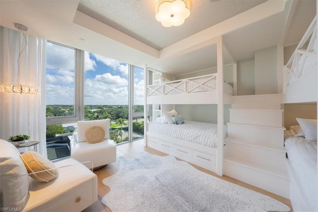 6897 Grenadier Blvd 601, Naples, FL 34108-32