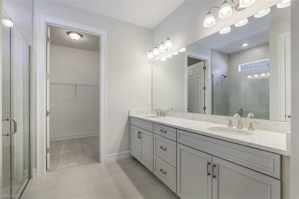 315 Tamarindo Ln, Naples, FL 34114-13