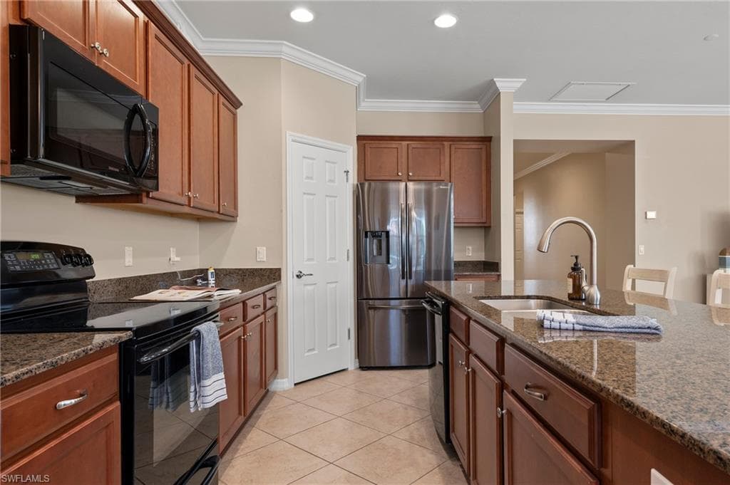 28526 Guinivere Way, Bonita Springs, FL 34135-10