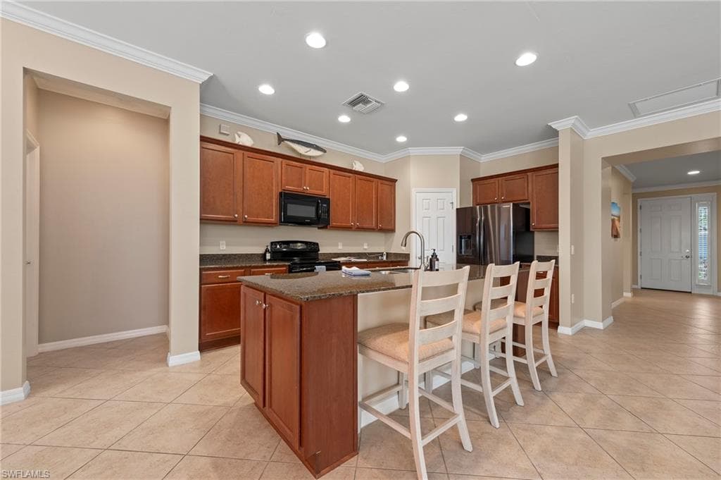 28526 Guinivere Way, Bonita Springs, FL 34135-12