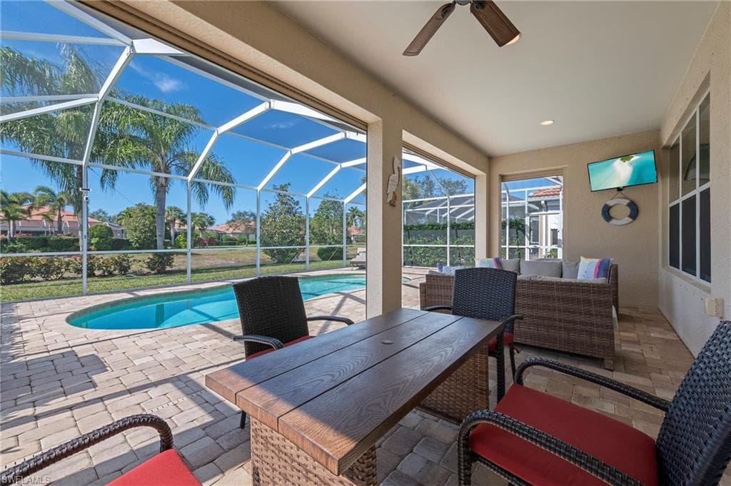 28526 Guinivere Way, Bonita Springs, FL 34135-28