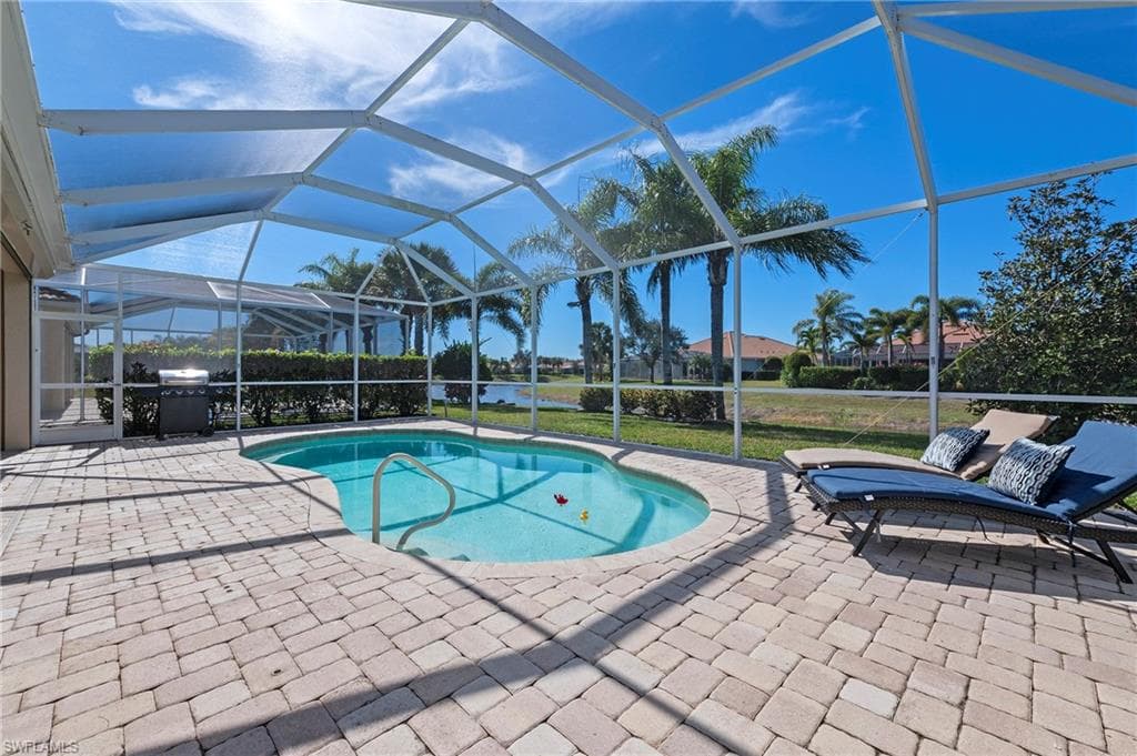 28526 Guinivere Way, Bonita Springs, FL 34135-29