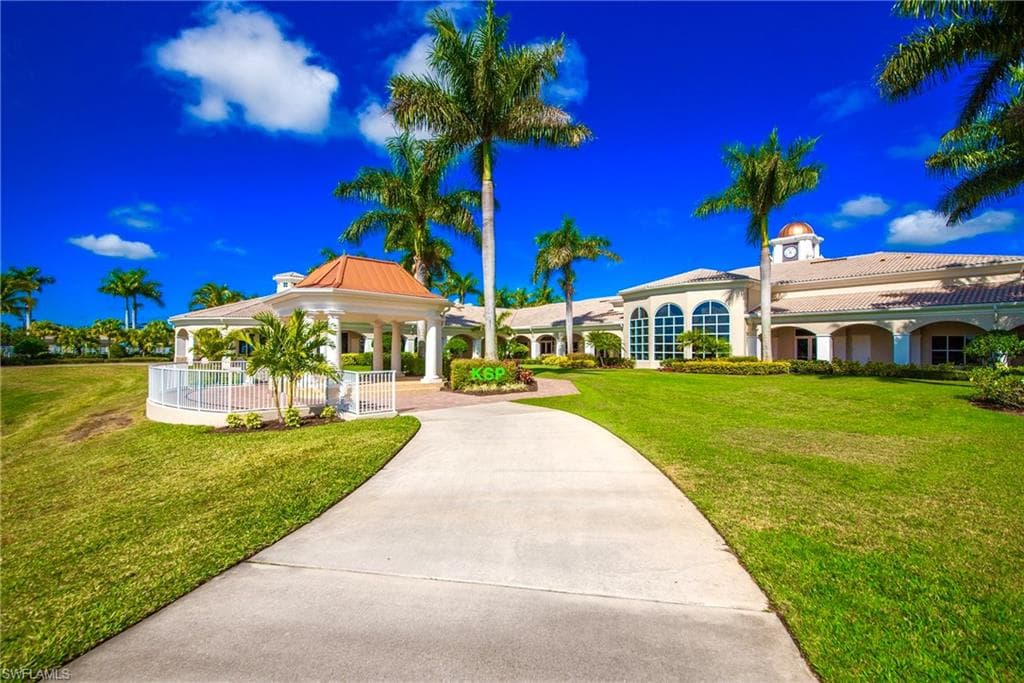 28526 Guinivere Way, Bonita Springs, FL 34135-35
