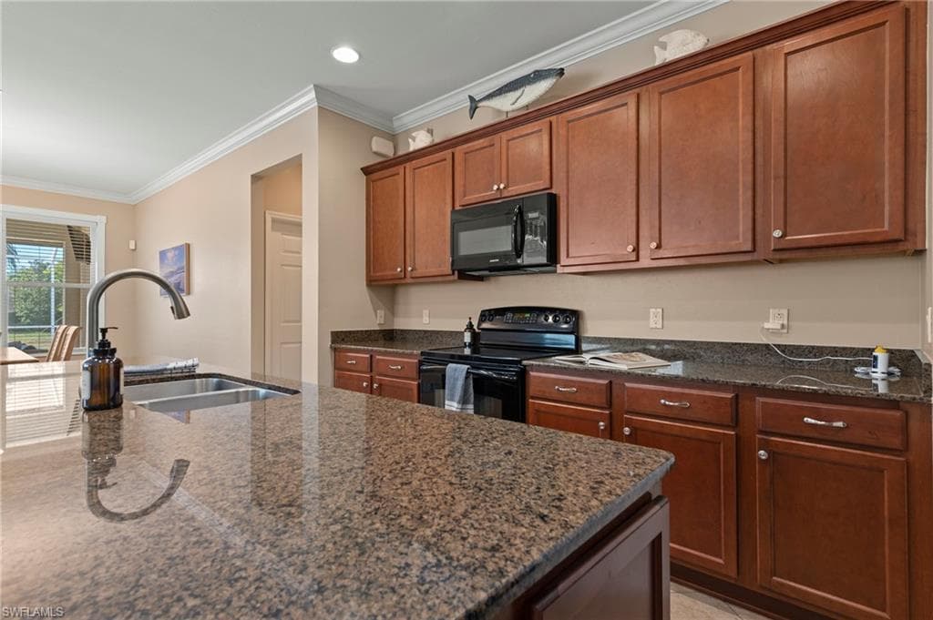 28526 Guinivere Way, Bonita Springs, FL 34135-7