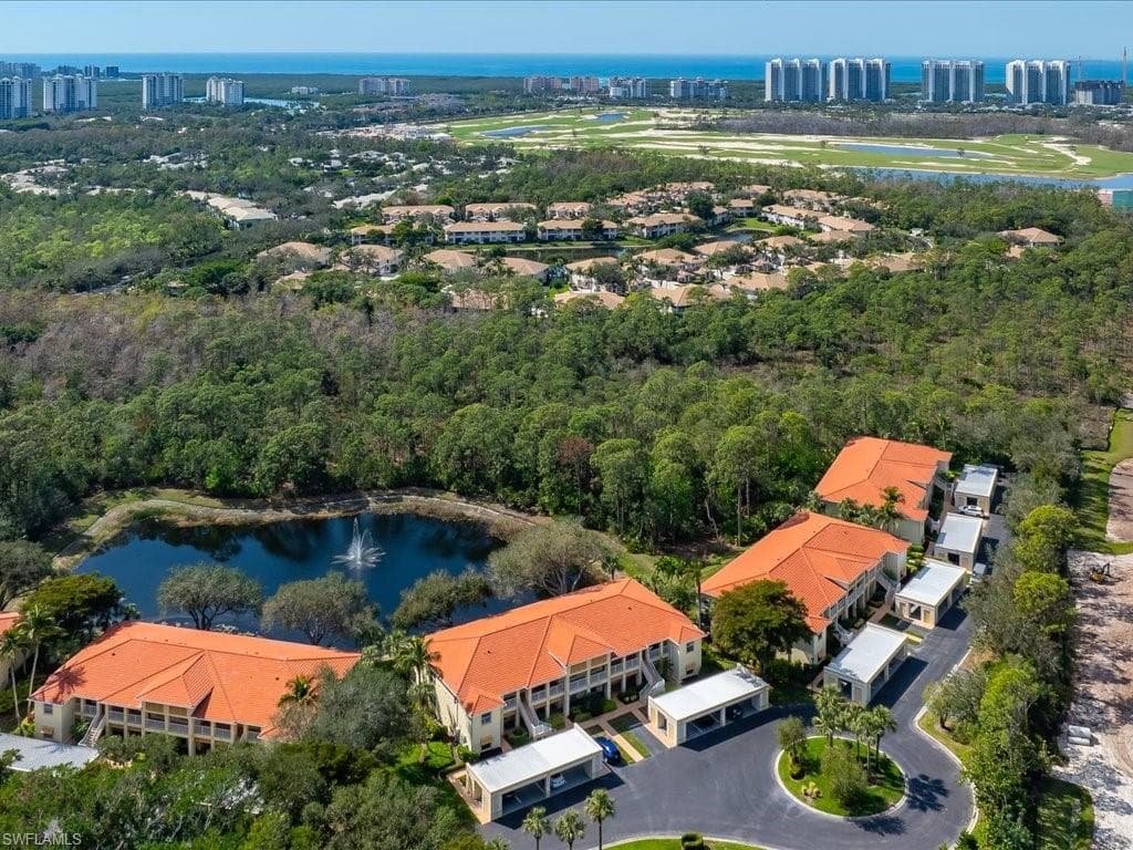 1045 Tarpon Cove Dr 102, Naples, FL 34110-34