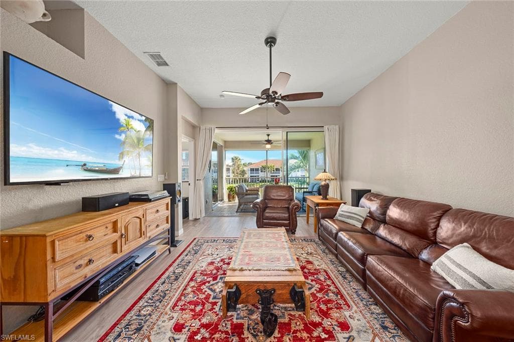 /property-images/225013588-2.jpg