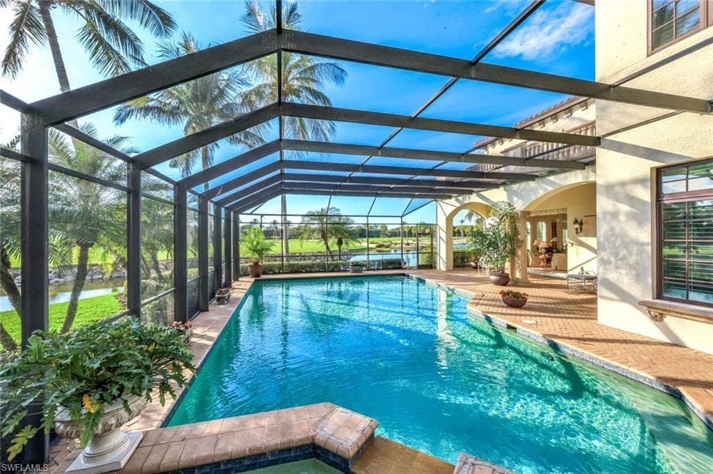 2861 Capistrano Way, Naples, FL 34105-16