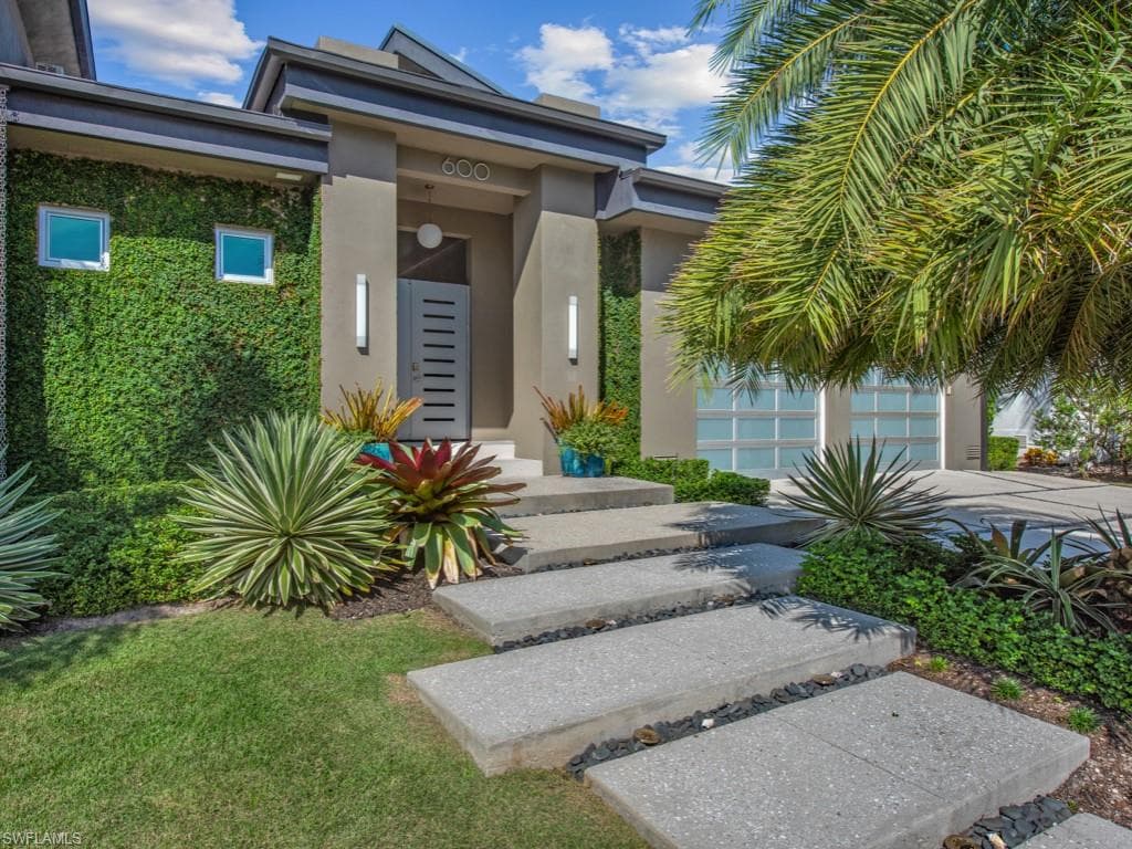 Virtual Tour