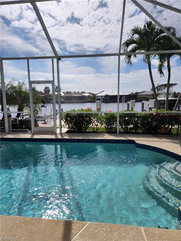 314 Stella Maris Dr S, Naples, FL 34114-1