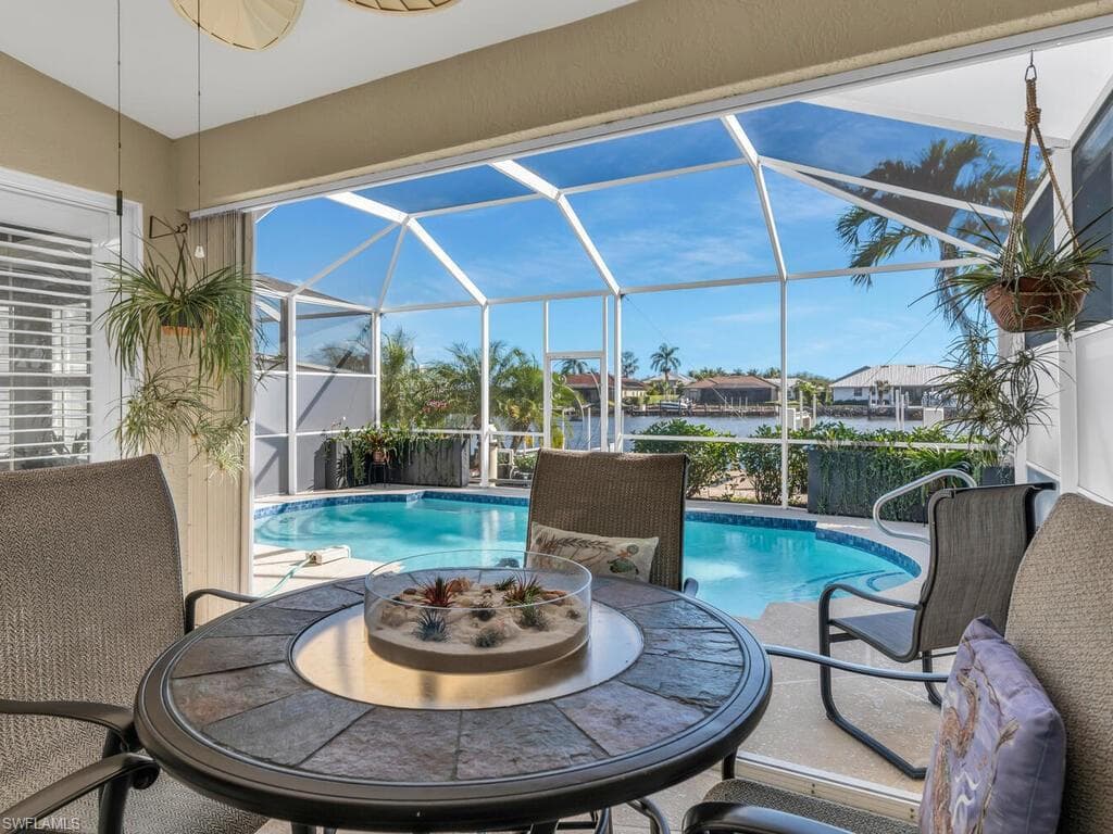314 Stella Maris Dr S, Naples, FL 34114-3