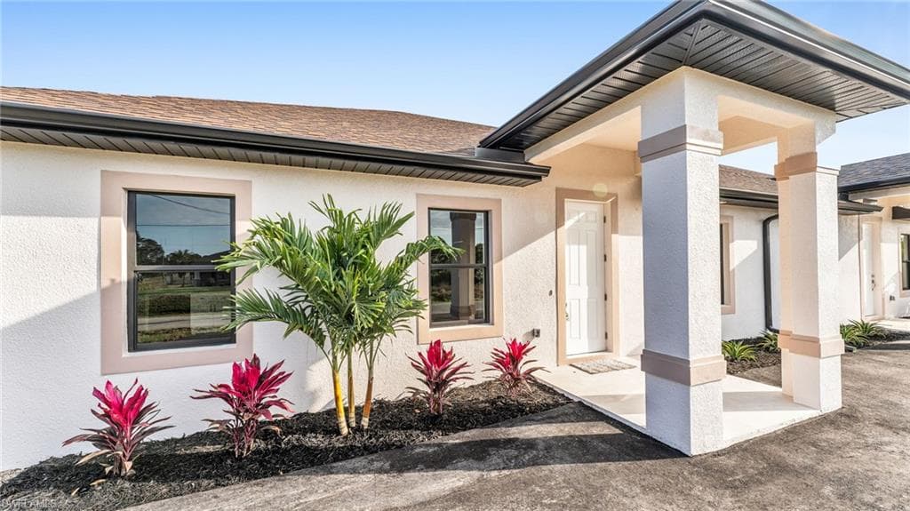 4436/4438 25th St SW, Lehigh Acres, FL 33973-3