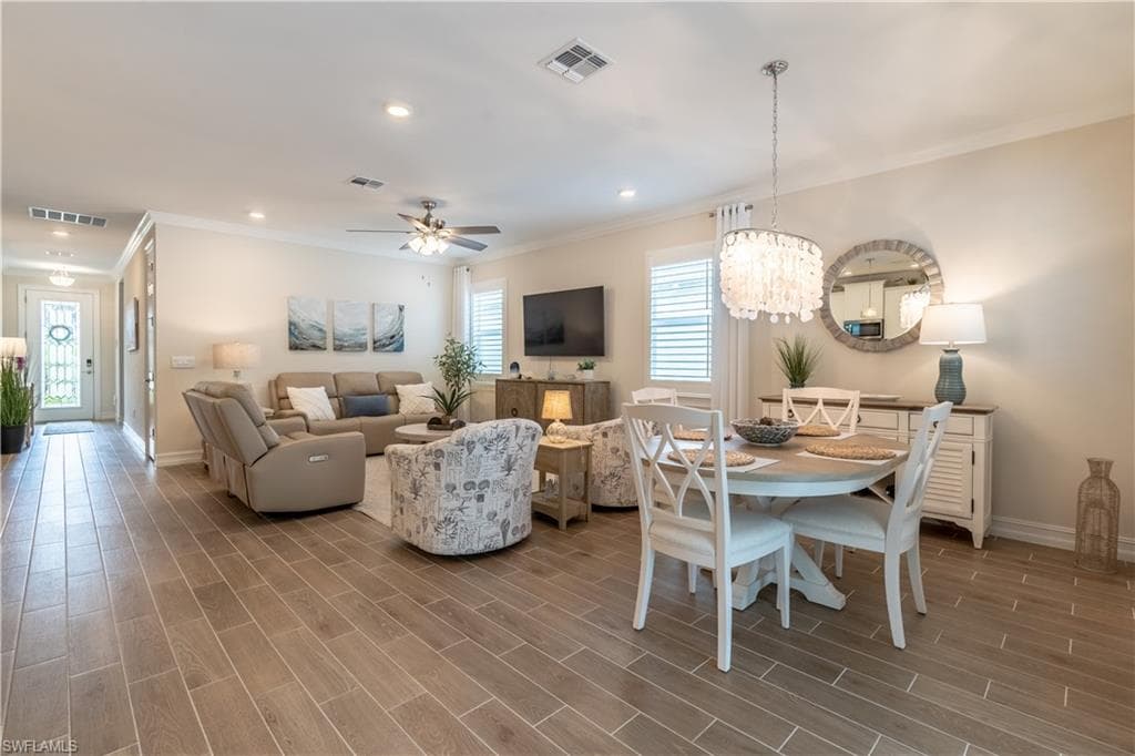 461 Kamari Cv, Naples, FL 34114-13