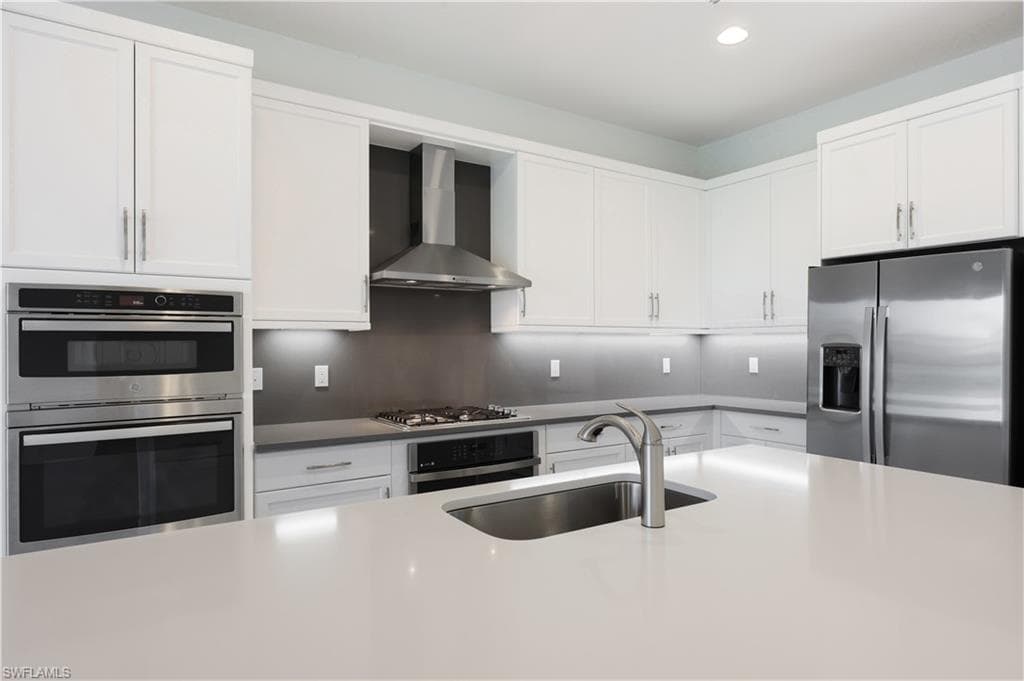 12771 Woodbury Dr, Estero, FL 33928-10