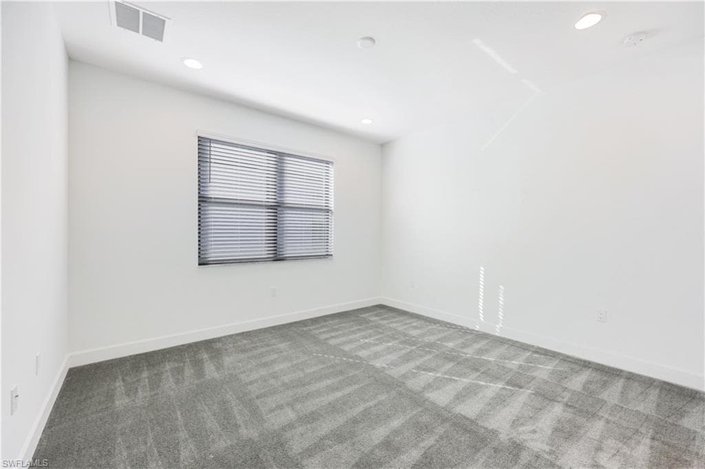 12771 Woodbury Dr, Estero, FL 33928-17