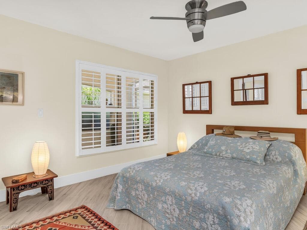158 Eveningstar Cay, Naples, FL 34114-37
