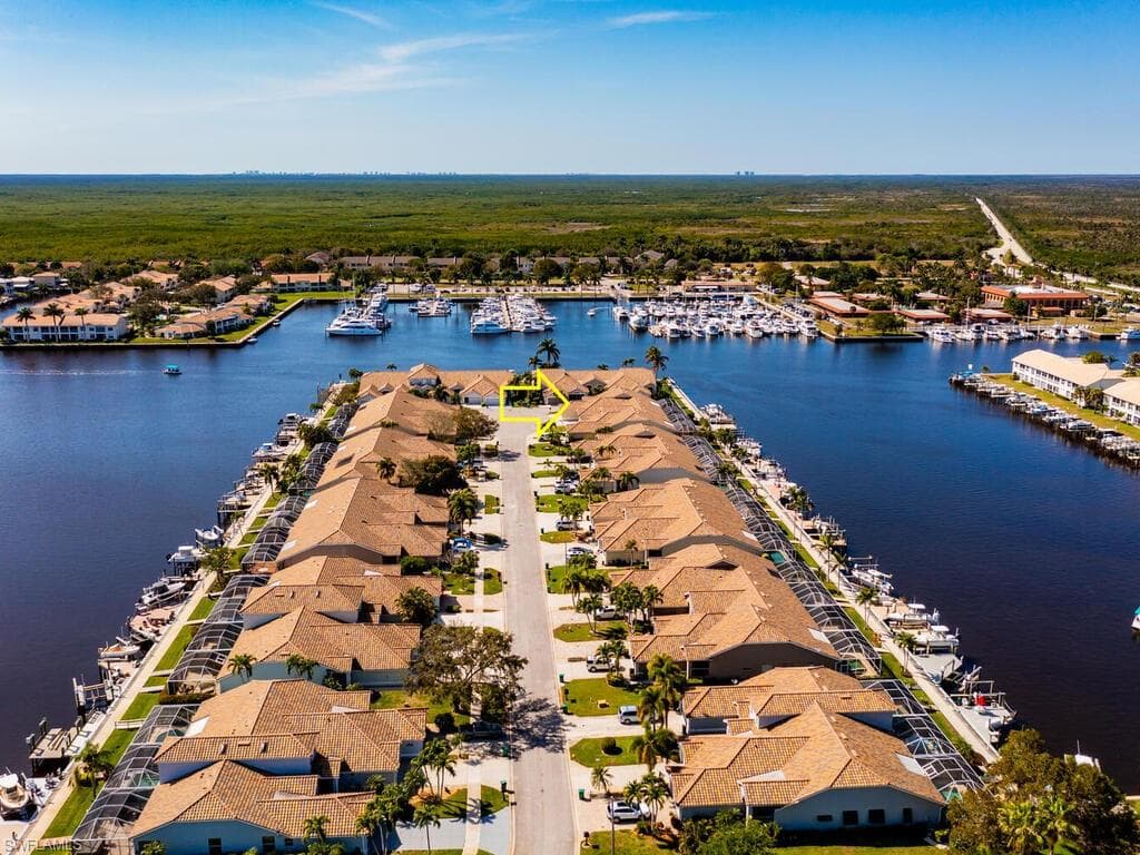 317 Stella Maris Dr S, Naples, FL 34114-1