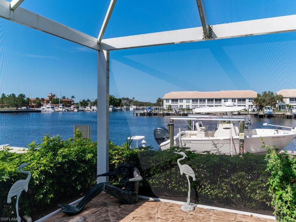 317 Stella Maris Dr S, Naples, FL 34114-31