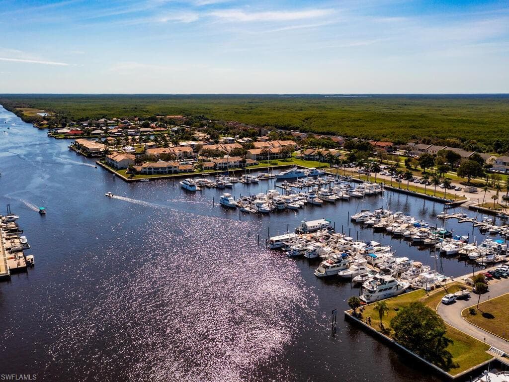 317 Stella Maris Dr S, Naples, FL 34114-40