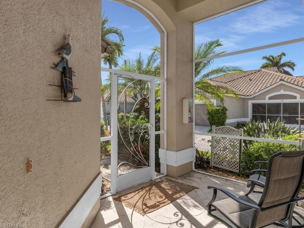317 Stella Maris Dr S, Naples, FL 34114-4